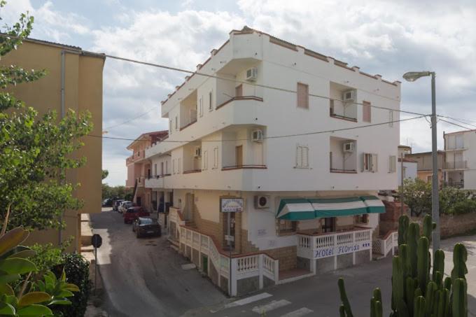 Albergo Florida Capo Rizzuto Exteriör bild