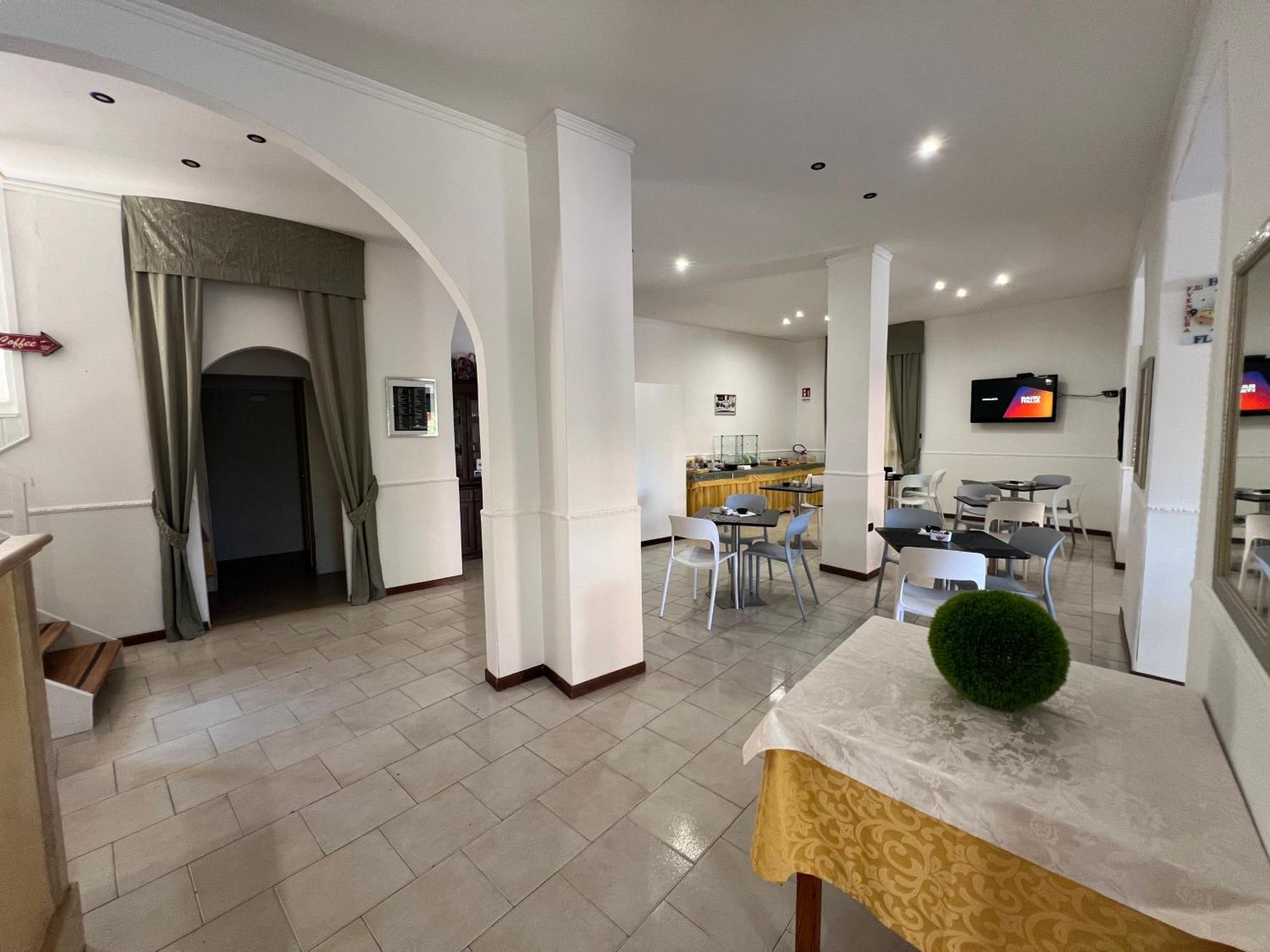 Albergo Florida Capo Rizzuto Exteriör bild